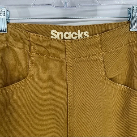 Snacks by Mother The Smoothie Green Utility Skimp Denim Pants in Bronze Mist 26 - Picture 5 of 11